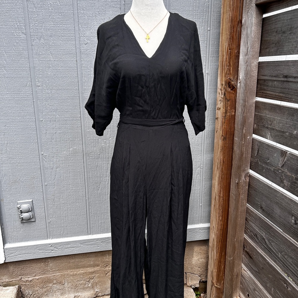GAP Black V-Neck Jumpsuit